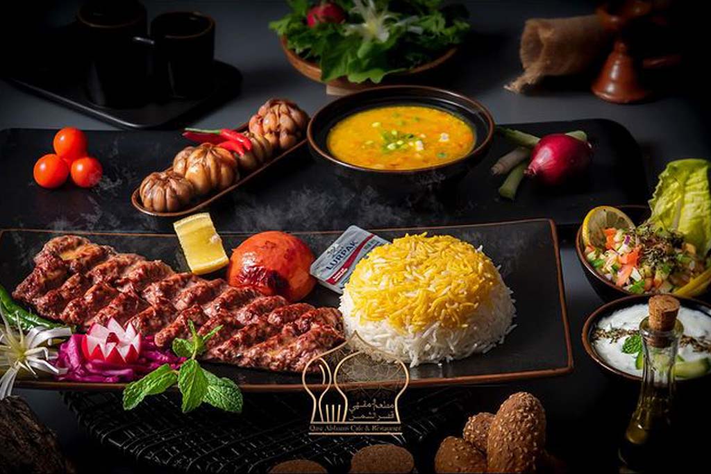 رستوران قصر شمس